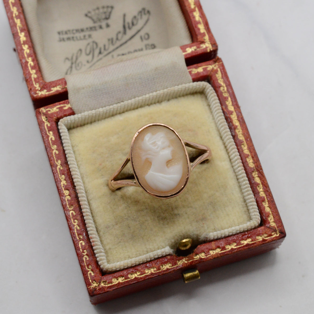 1918 Antique 9ct Gold Cameo Ring
