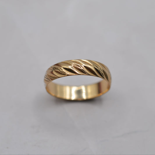 1980s 9ct Gold Textured Band Ring