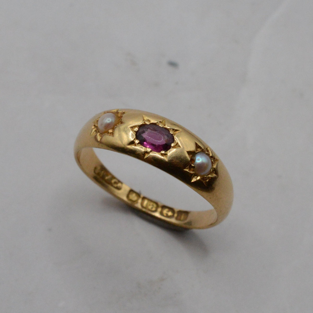 Edwardian Antique 18ct Gold Garnet & Pearl Starburst Gypsy Ring