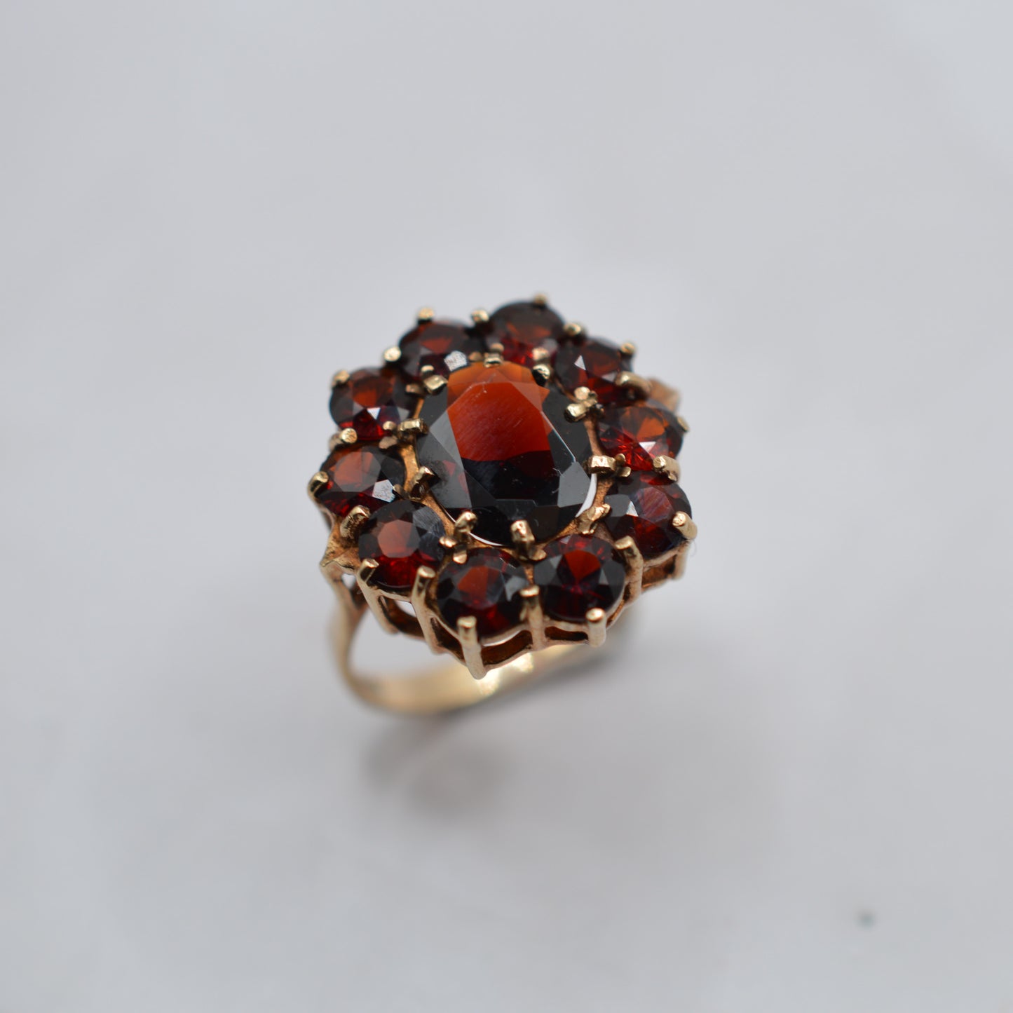 Chunky 1970s Vintage 9ct Gold Garnet Cluster Ring