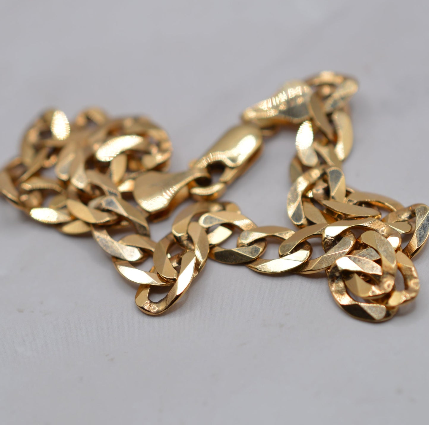 Vintage Heavy 9ct Gold Curb Link Bracelet