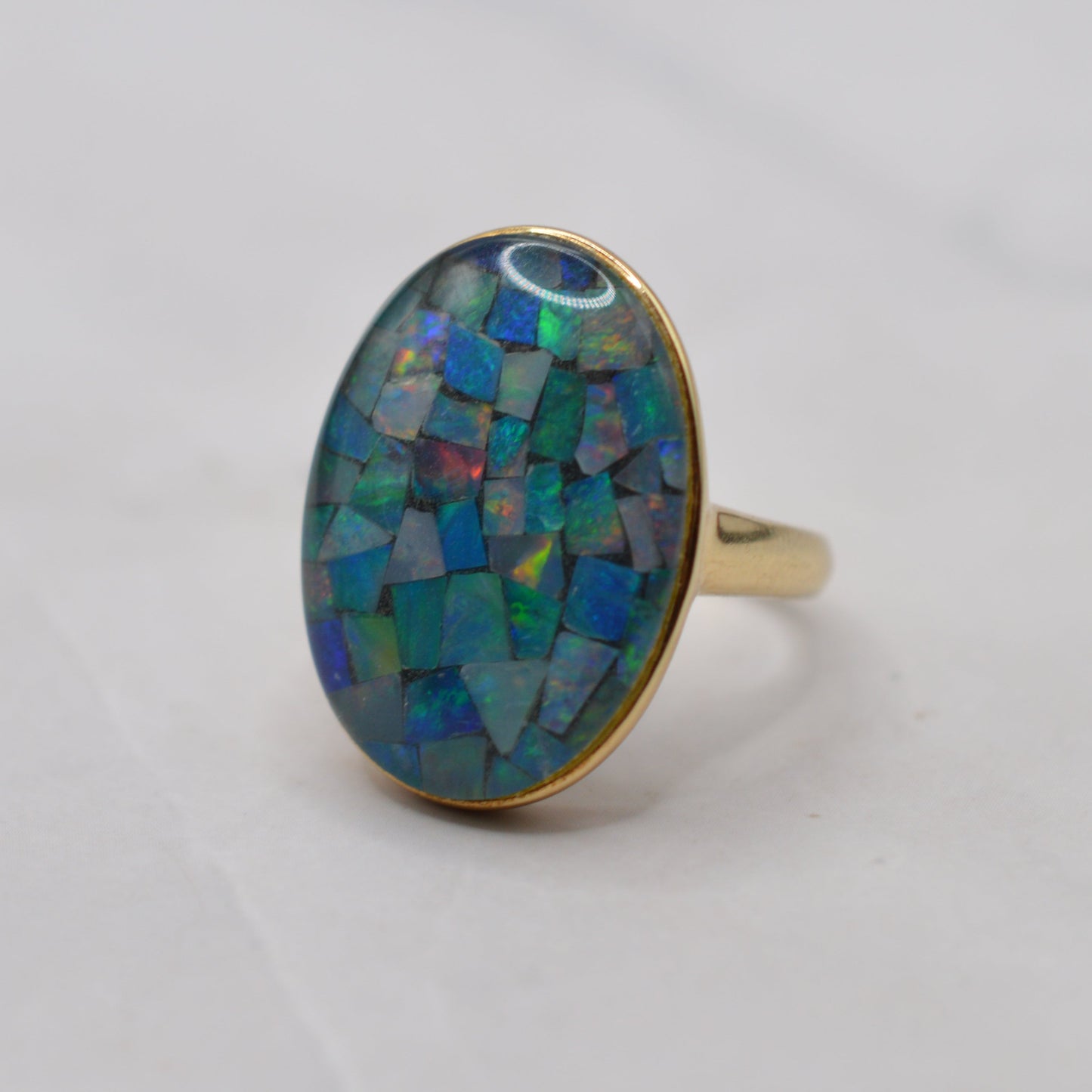 Chunky Y2K 9ct Gold Mosaic Opal Triplet Ring