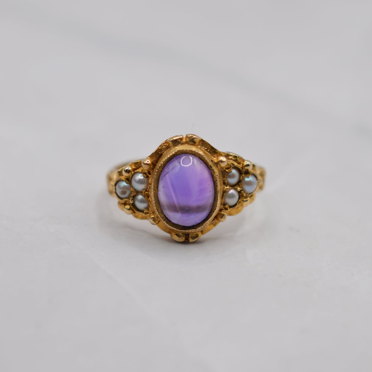 1960s Chunky Vintage 9ct Gold Amethyst & Pearl Ring