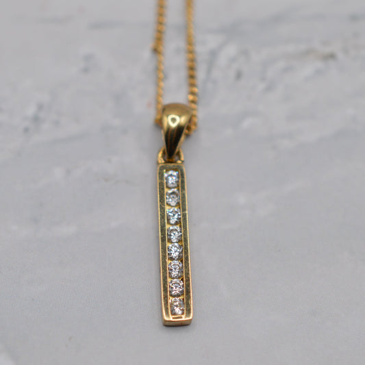 9ct Gold Cubic Zirconia Bar Pendant Necklace (18")