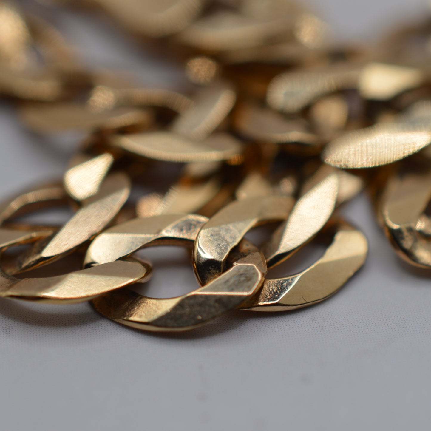 Vintage Heavy 9ct Gold Curb Link Bracelet