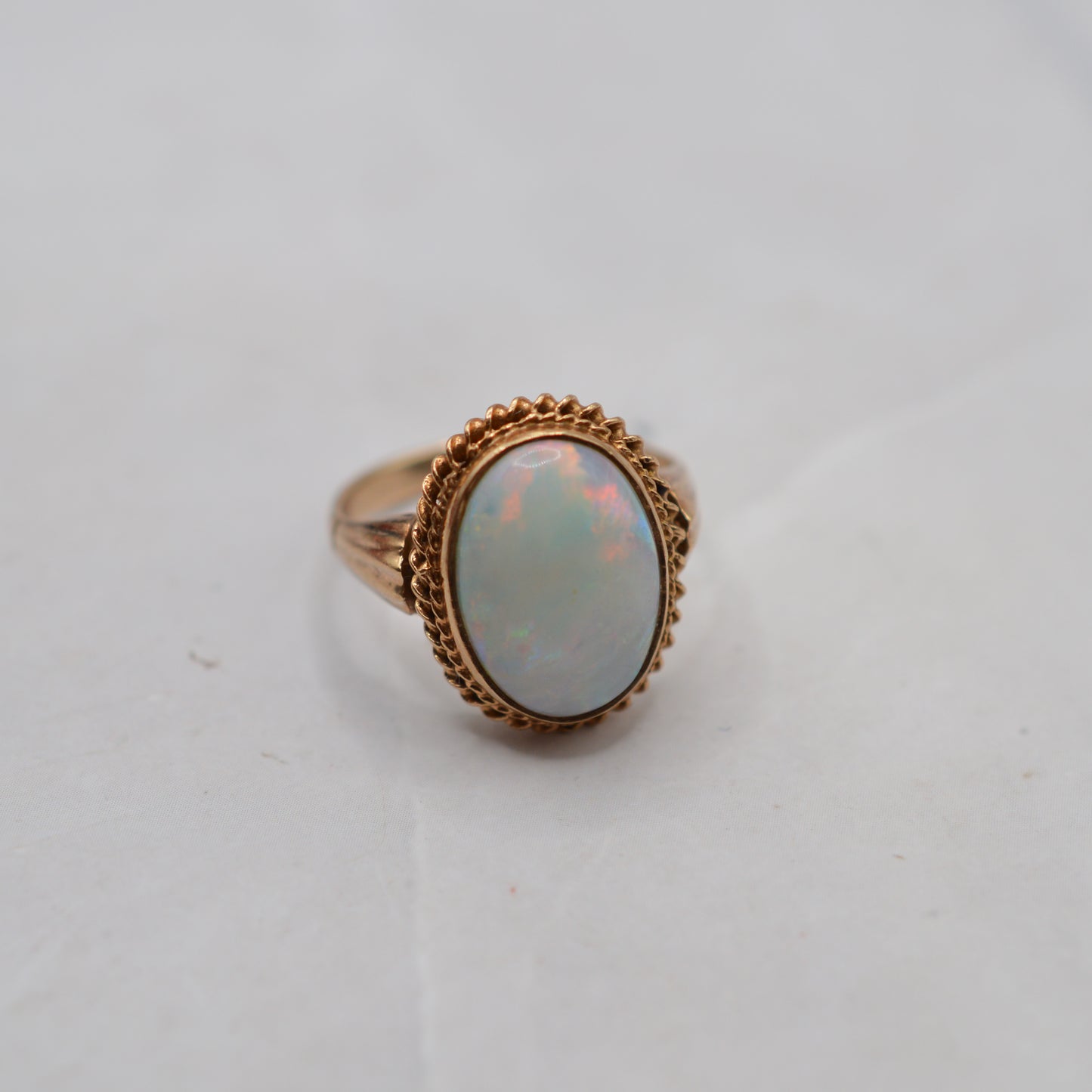 Chunky 1970s Vintage 9ct Gold Opal Solitaire Ring