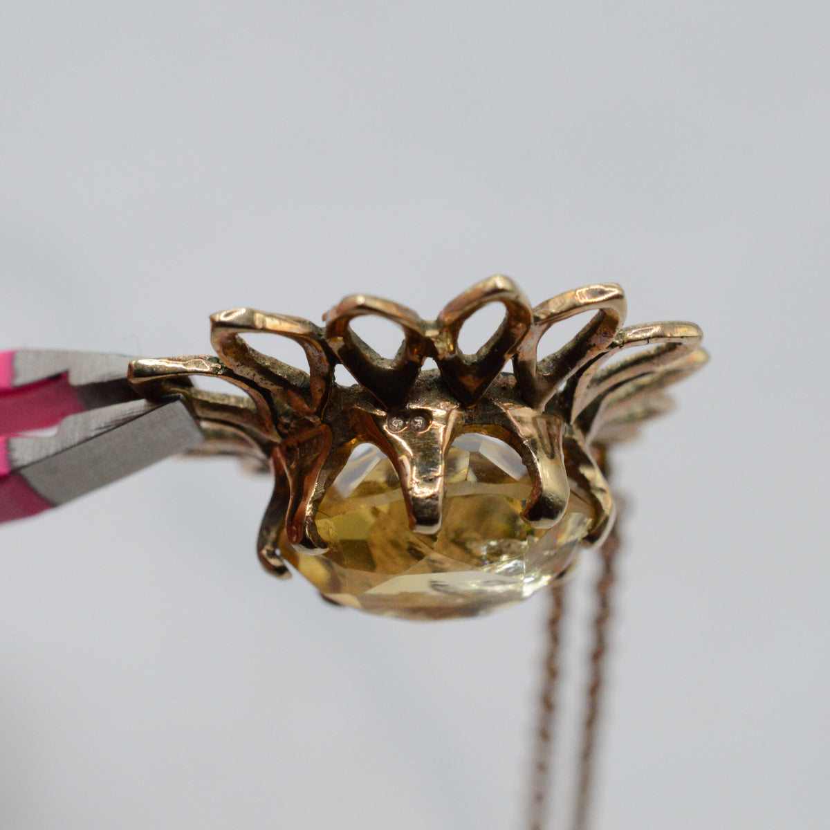 1970s Vintage 9ct Gold Citrine 'Sunflower' Pendant Necklace (17”)