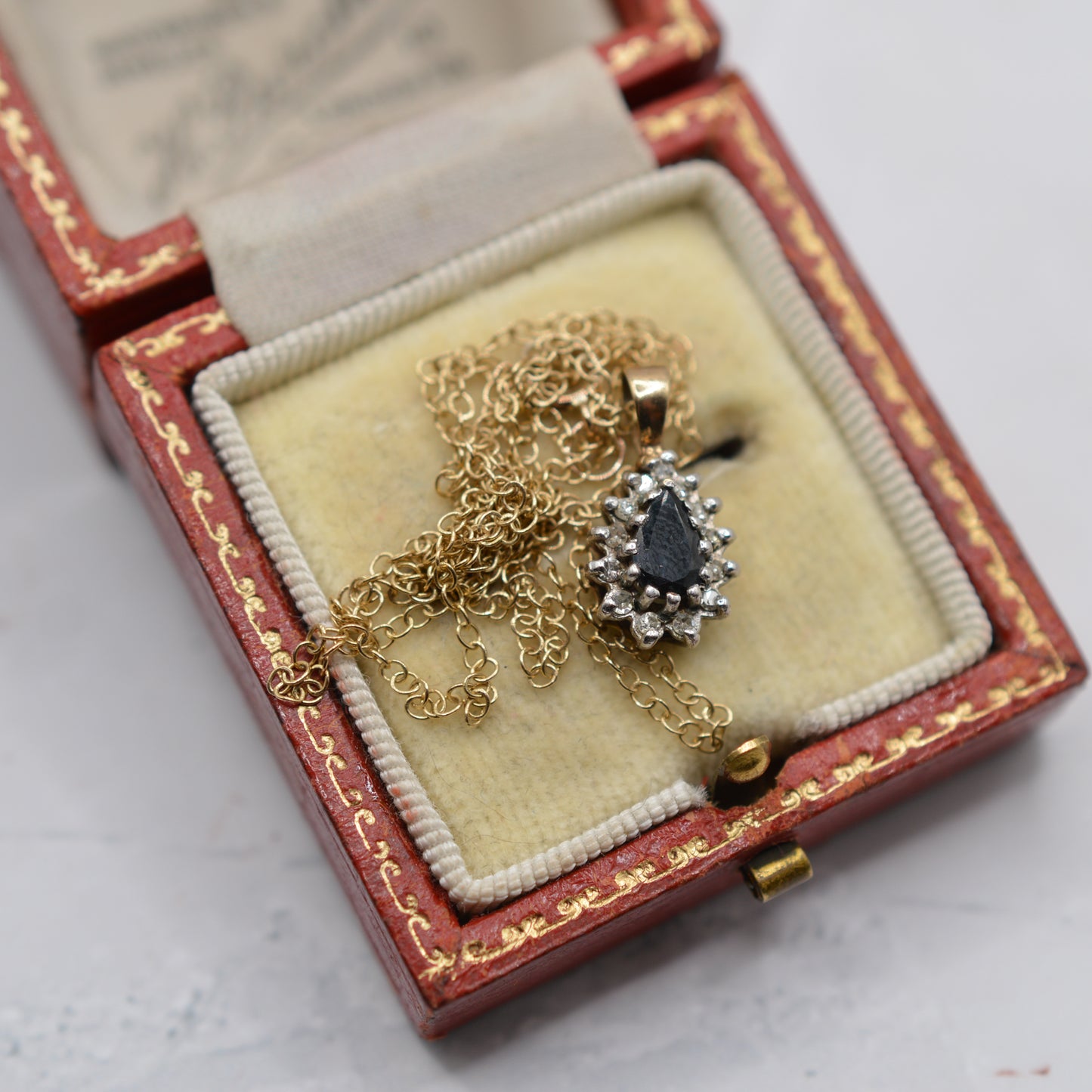 1980s Vintage 9ct Gold Sapphire & Diamond Cluster Pendant Necklace