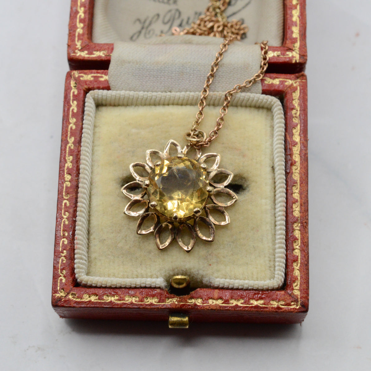 1970s Vintage 9ct Gold Citrine 'Sunflower' Pendant Necklace (17”)