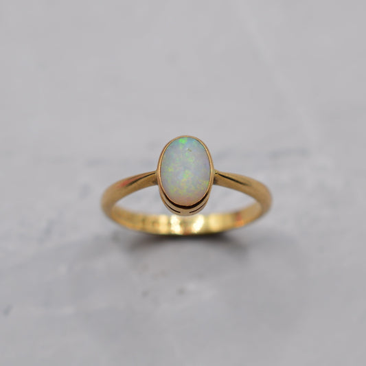 1929 Antique 18ct Gold Opal Solitaire Ring