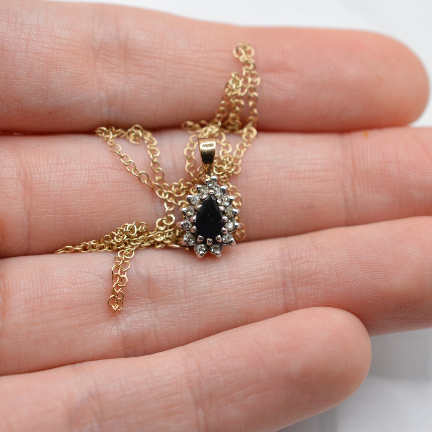 1980s Vintage 9ct Gold Sapphire & Diamond Cluster Pendant Necklace