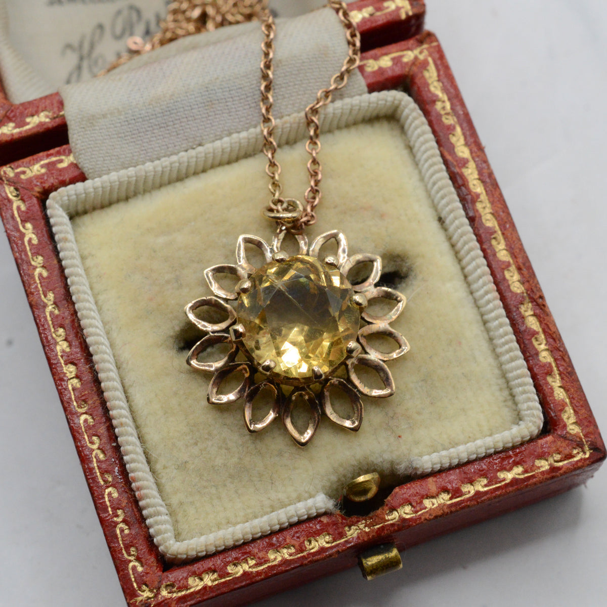 1970s Vintage 9ct Gold Citrine 'Sunflower' Pendant Necklace (17”)