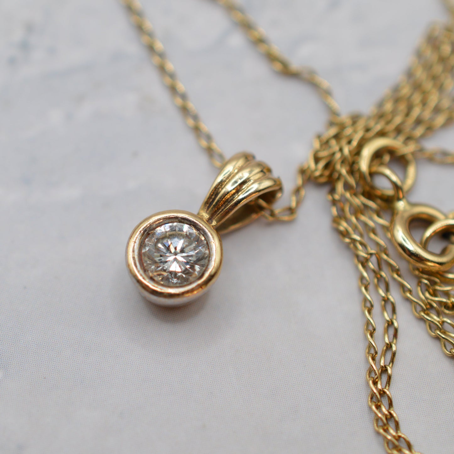 9ct Gold Diamond Pendant Necklace (20”)