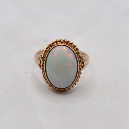 Chunky 1970s Vintage 9ct Gold Opal Solitaire Ring