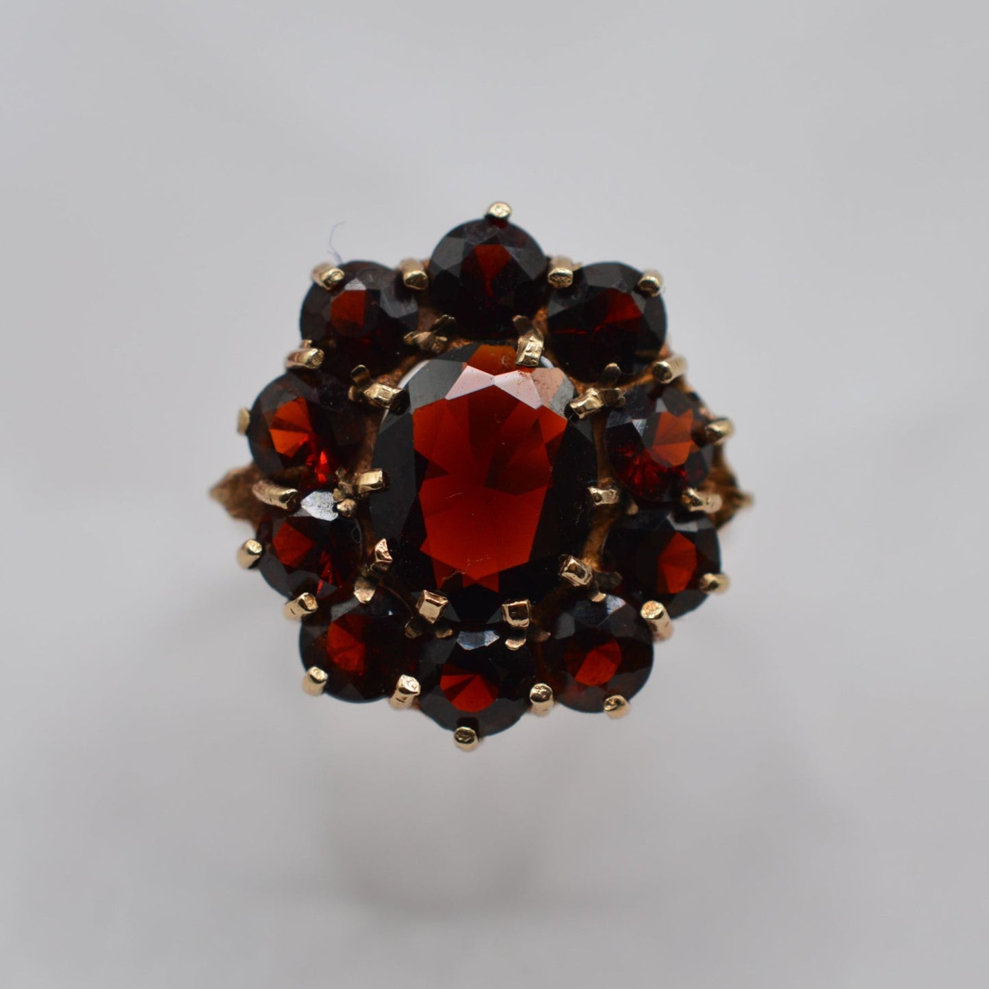 Chunky 1970s Vintage 9ct Gold Garnet Cluster Ring
