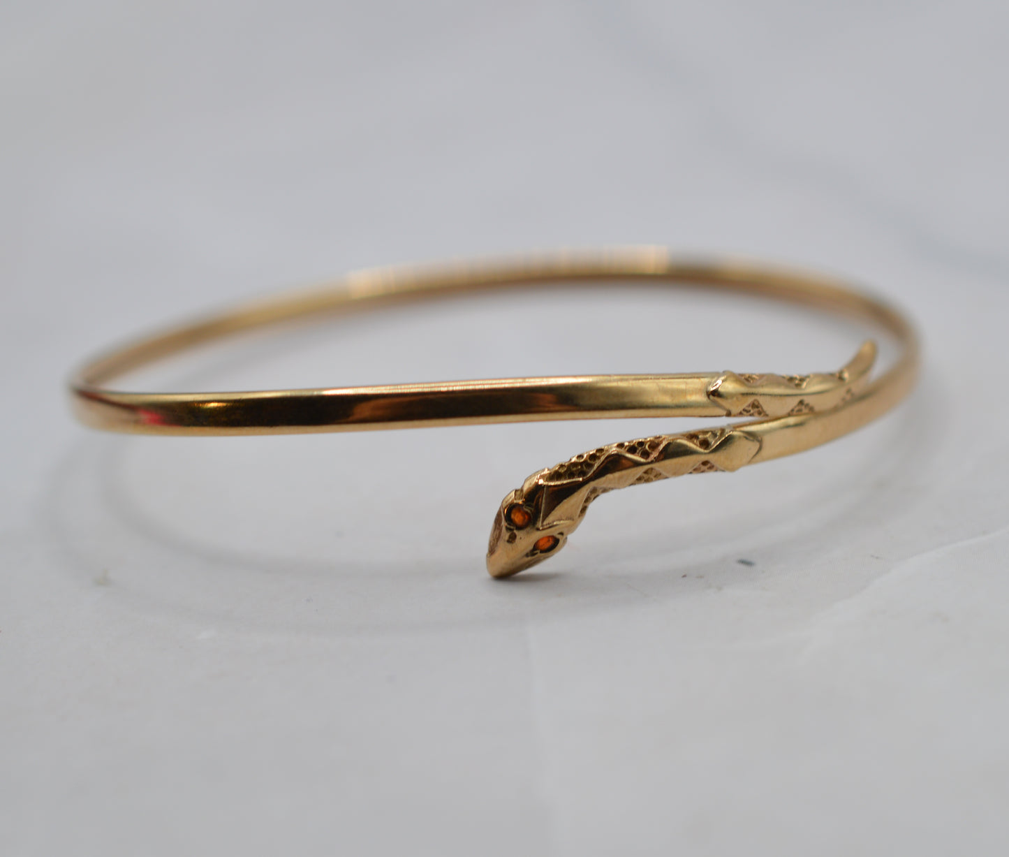 9ct Gold Garnet Snake Bracelet/Bangle