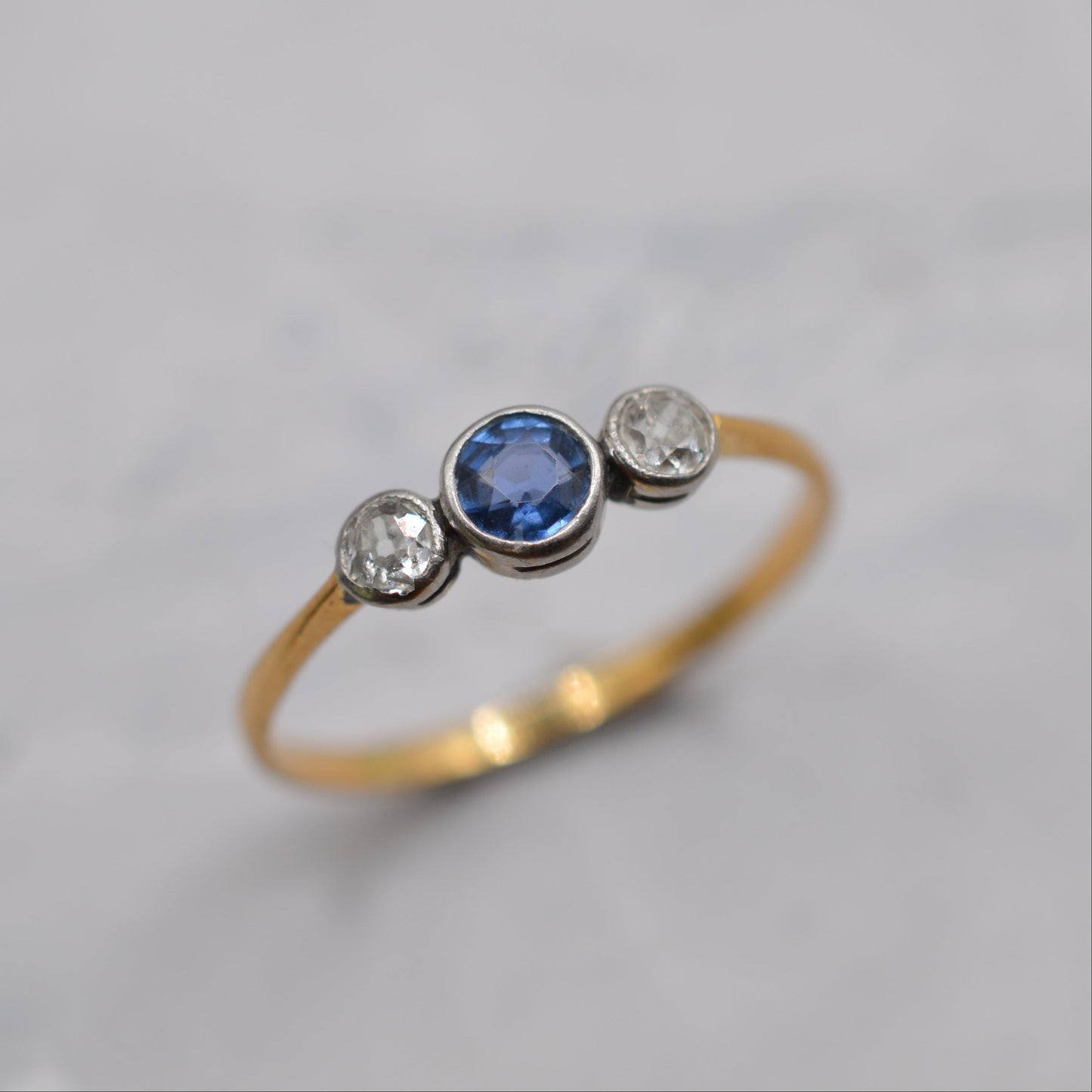 Antique 18ct Gold & Platinum Sapphire & Diamond Trilogy Ring