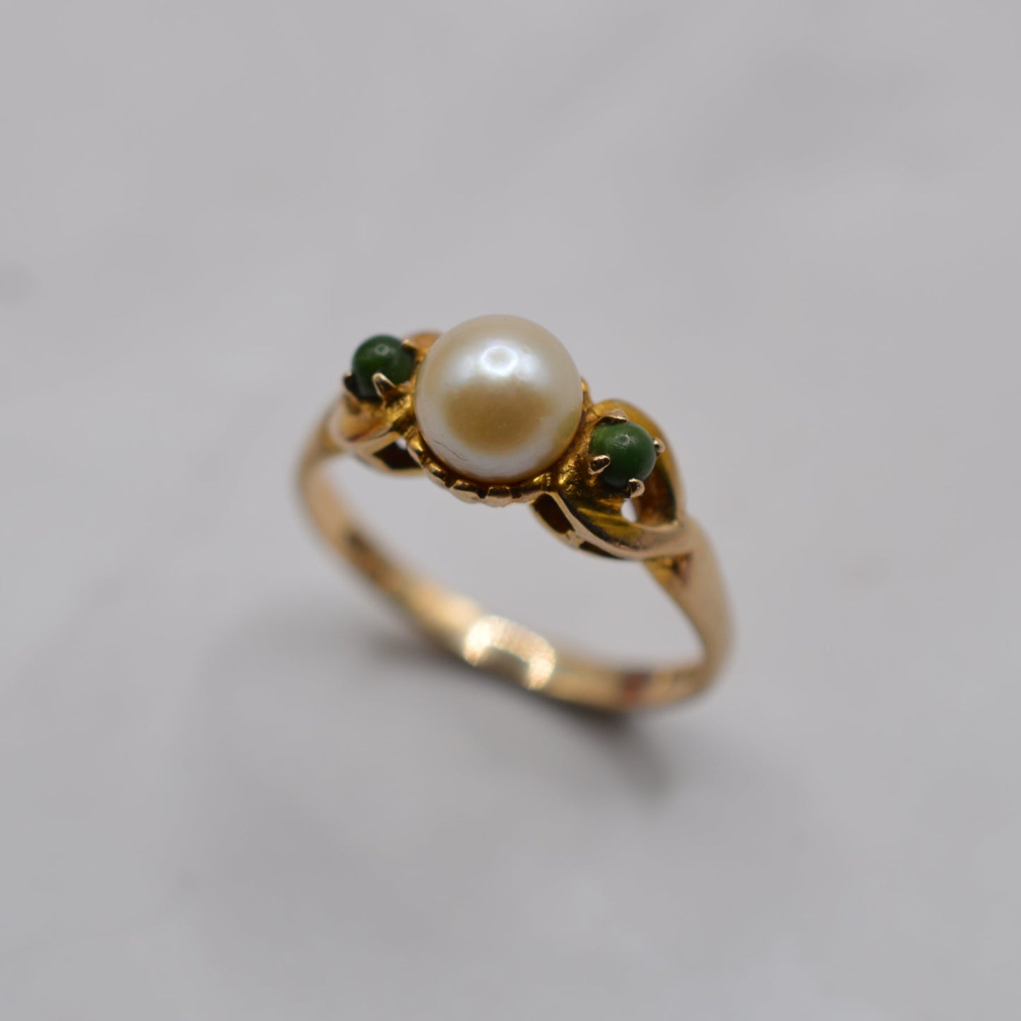 1960s Vintage 9ct Gold Pearl & Jade Trilogy Ring