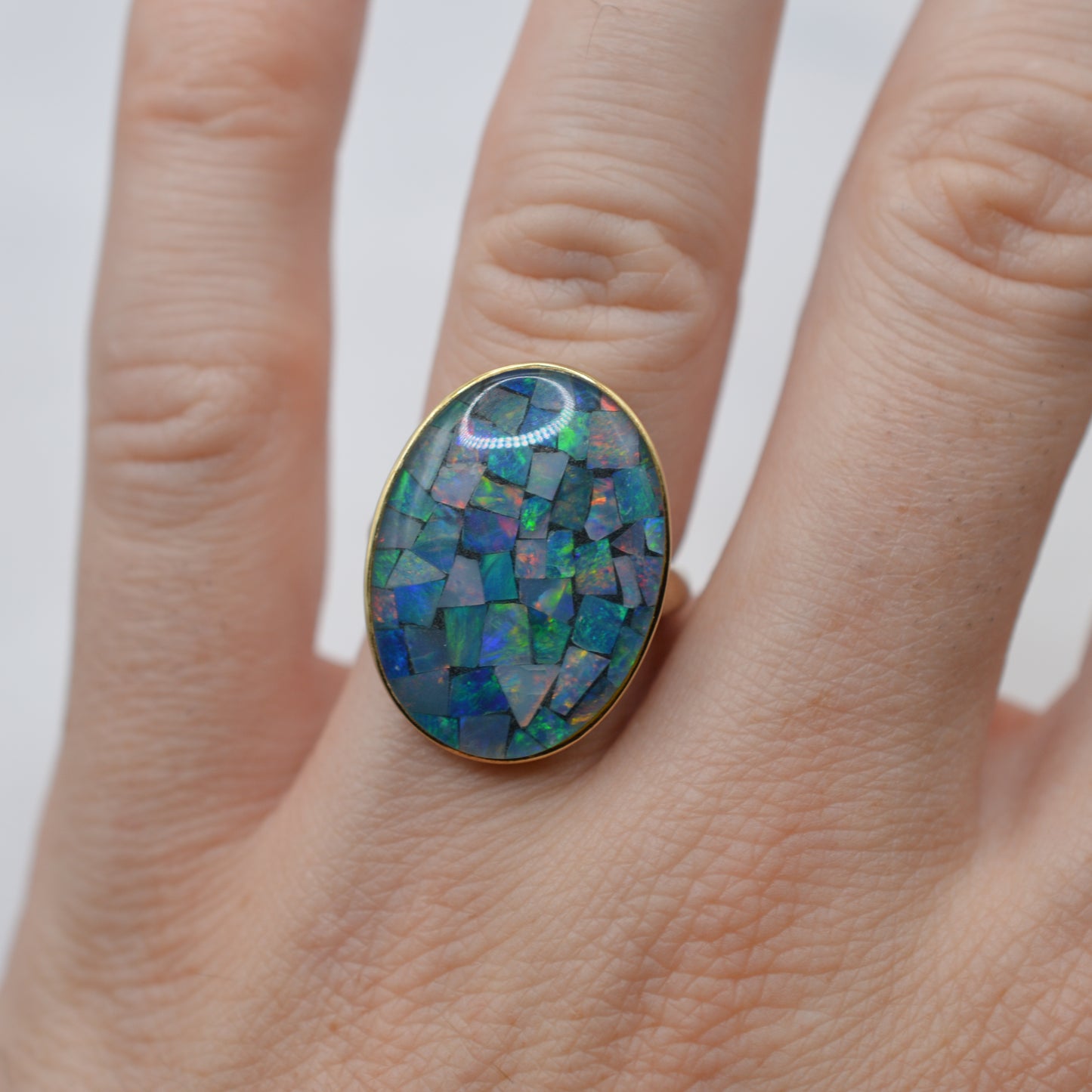 Chunky Y2K 9ct Gold Mosaic Opal Triplet Ring