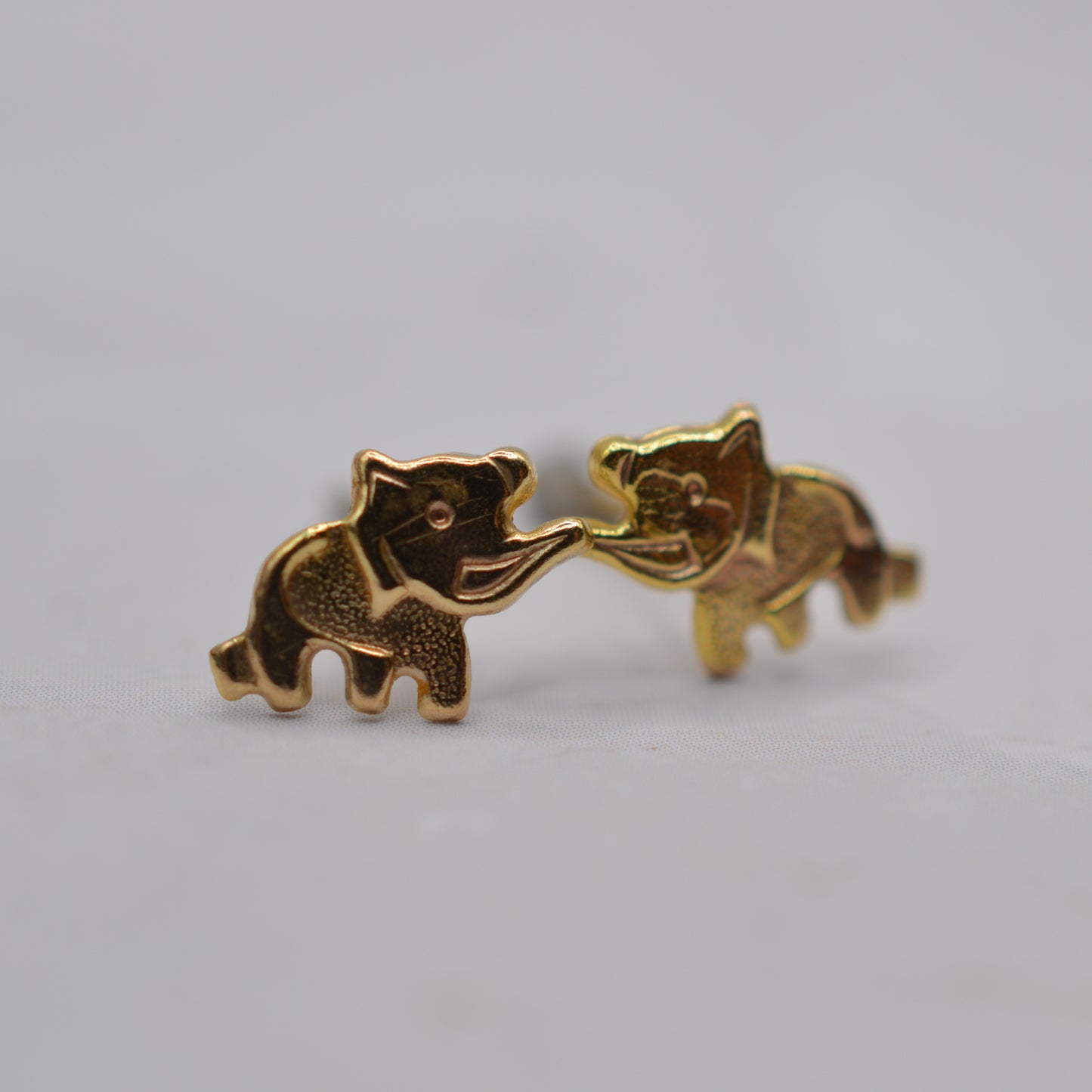 Vintage 9ct Gold Elephant Stud Earrings