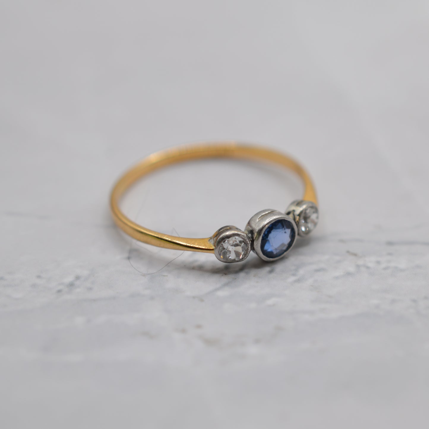 Antique 18ct Gold & Platinum Sapphire & Diamond Trilogy Ring