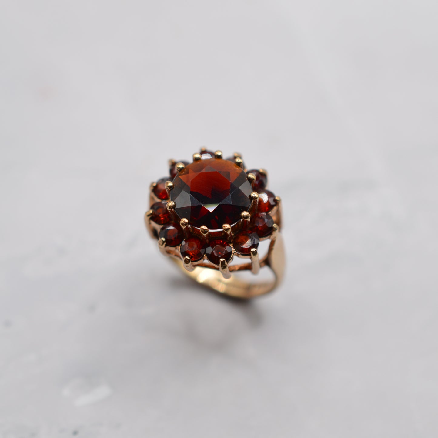 Large Chunky 1970s Vintage 9ct Gold Garnet Cluster Ring