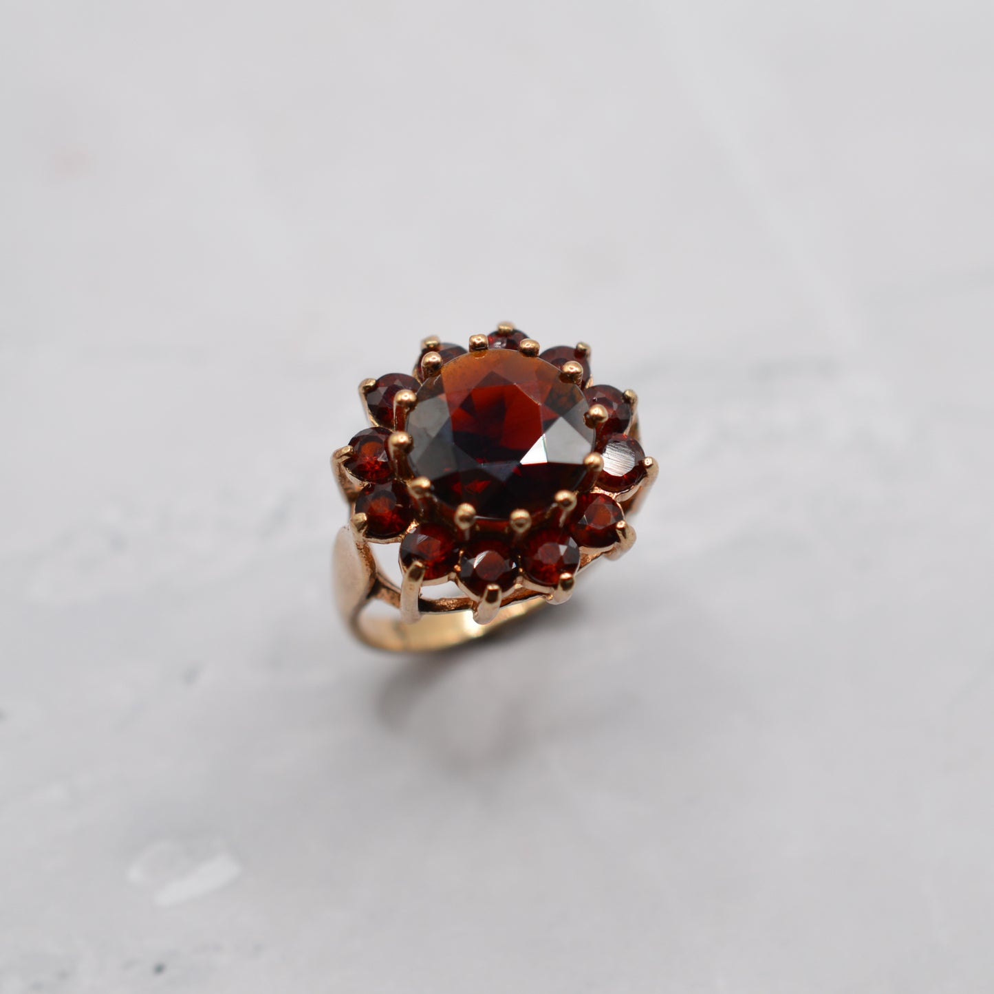 Large Chunky 1970s Vintage 9ct Gold Garnet Cluster Ring