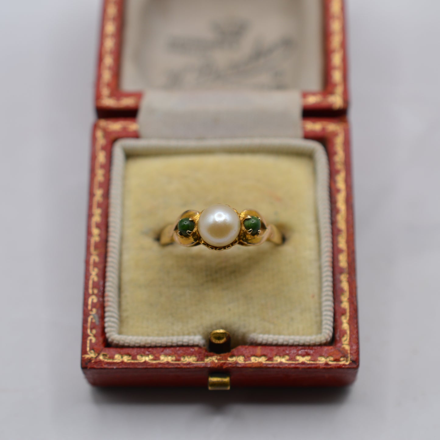 1960s Vintage 9ct Gold Pearl & Jade Trilogy Ring