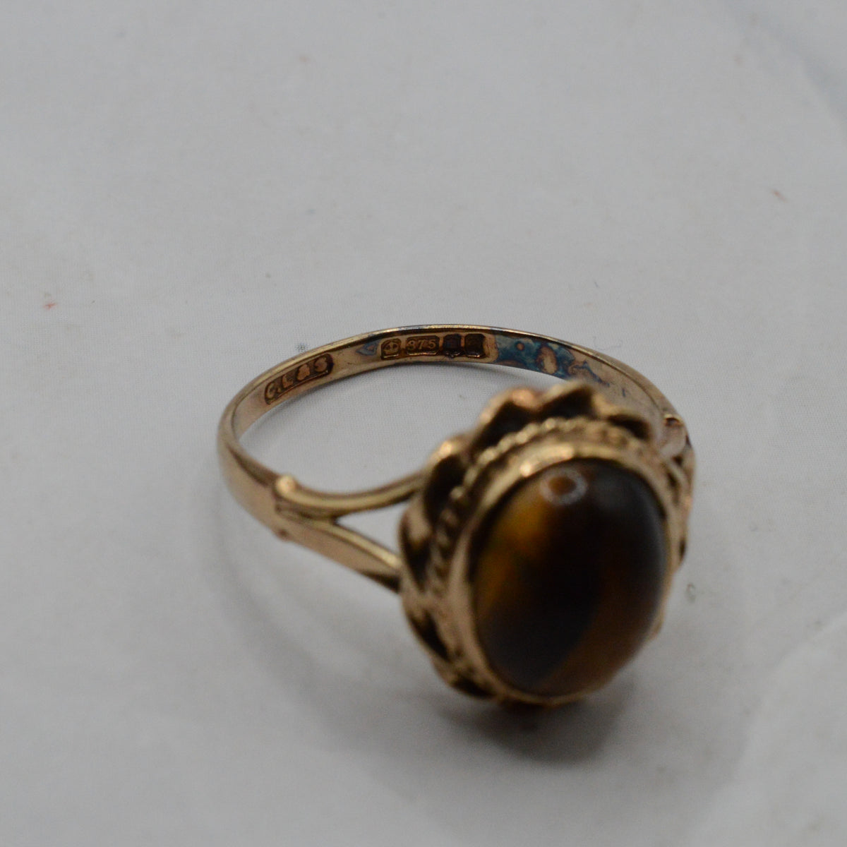 1970s Vintage 9ct Gold Tiger's Eye Ring