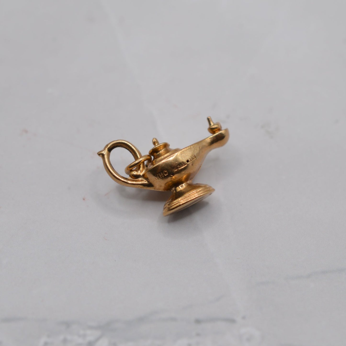 1960s Vintage 9ct Gold Genie Lamp Charm