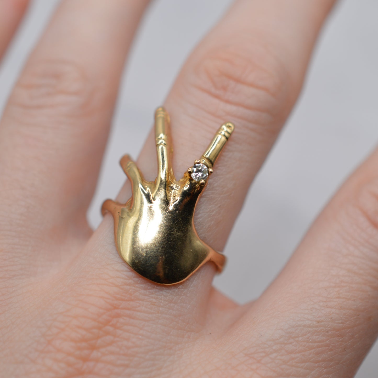 Chunky Y2K 9ct Gold Hand Statement Ring