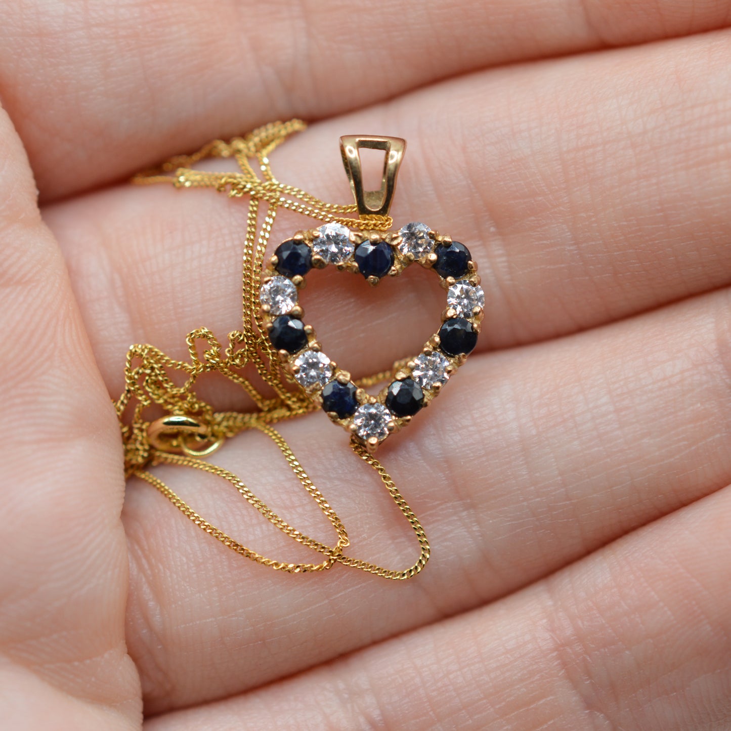 9ct Gold Sapphire & CZ Heart Pendant Necklace (17” Chain)