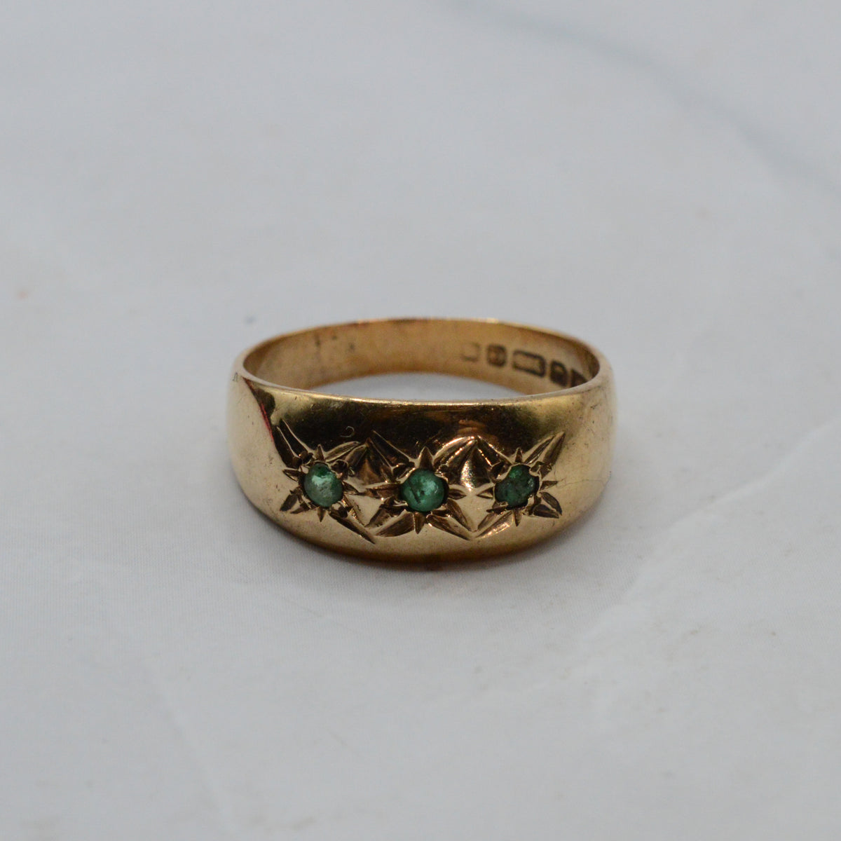 1970s Vintage 9ct Gold Emerald Trilogy Gypsy Ring
