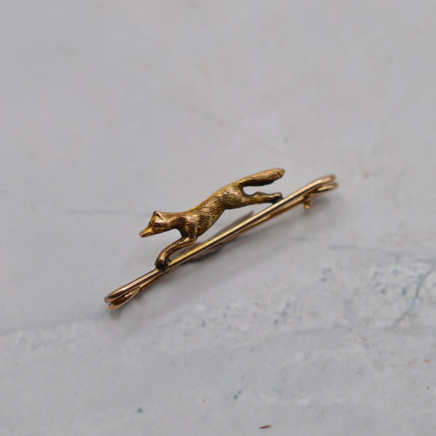 Antique Edwardian 1907 9ct Gold Fox Bar Brooch