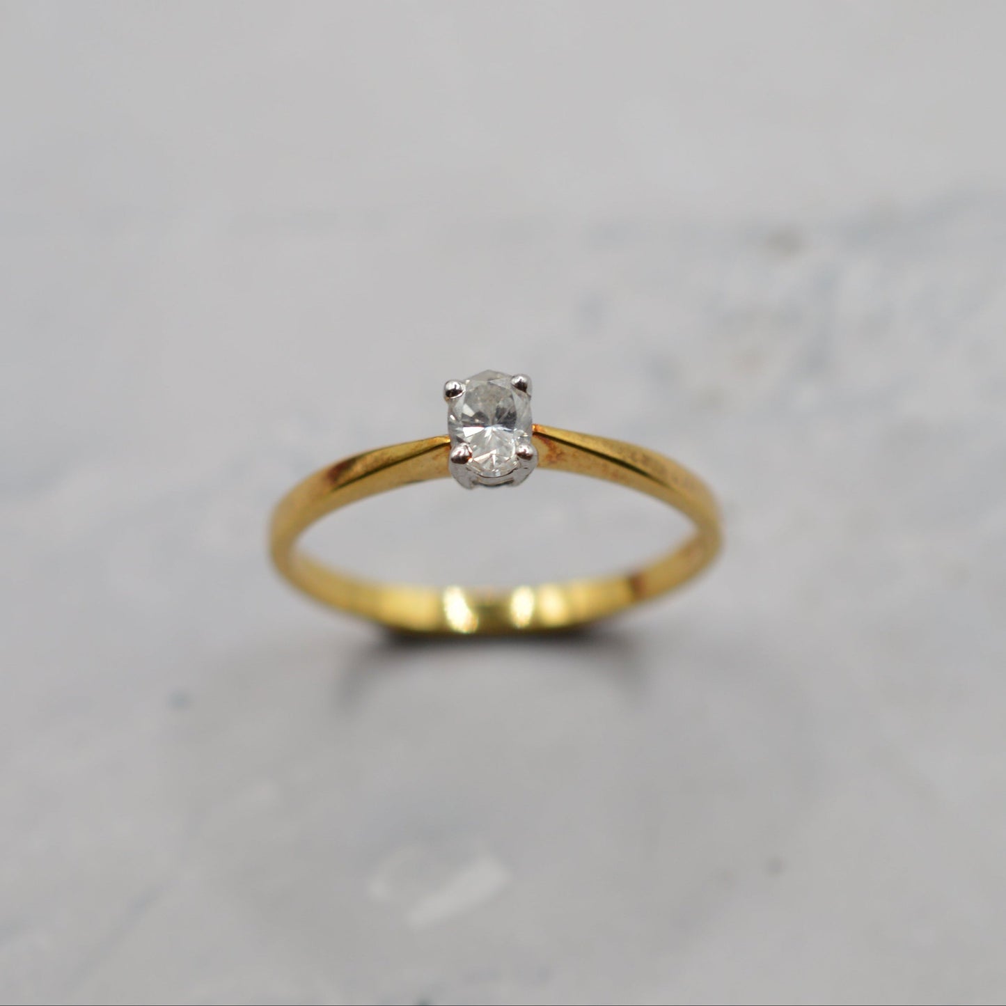 18ct Gold Diamond Solitaire Ring