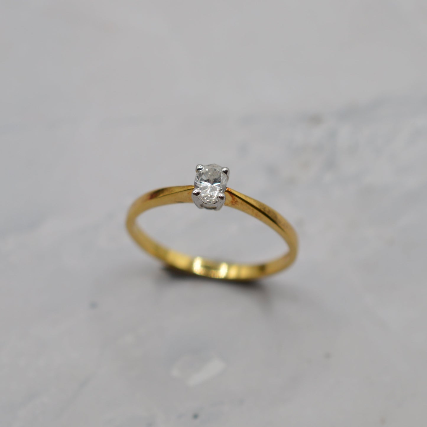 18ct Gold Diamond Solitaire Ring