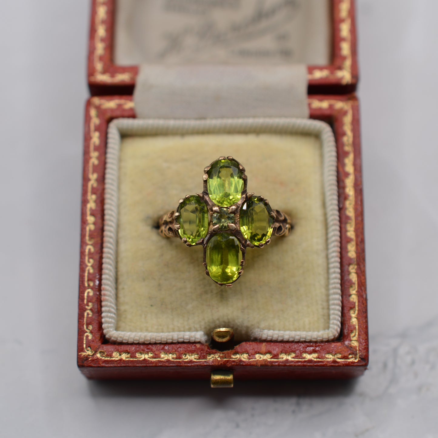 1970s Vintage 9ct Gold Peridot Cluster Ring