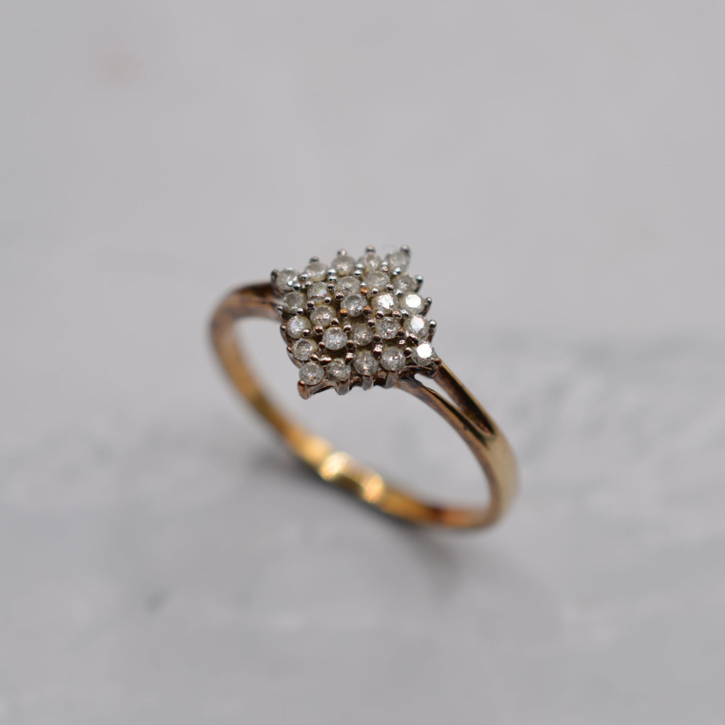 9ct Gold 0.25ct Diamond Cluster Ring