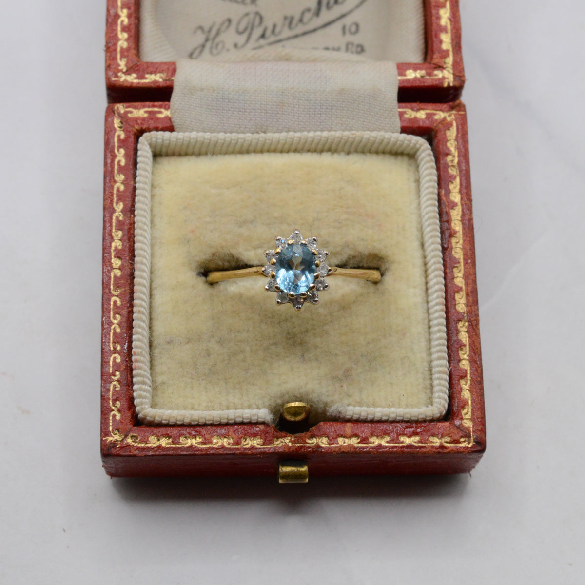 9ct Gold Topaz & Diamond Cluster Ring