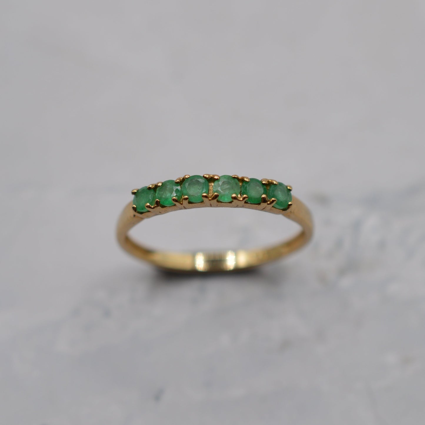Y2K 9ct Gold Emerald Half-Eternity Ring