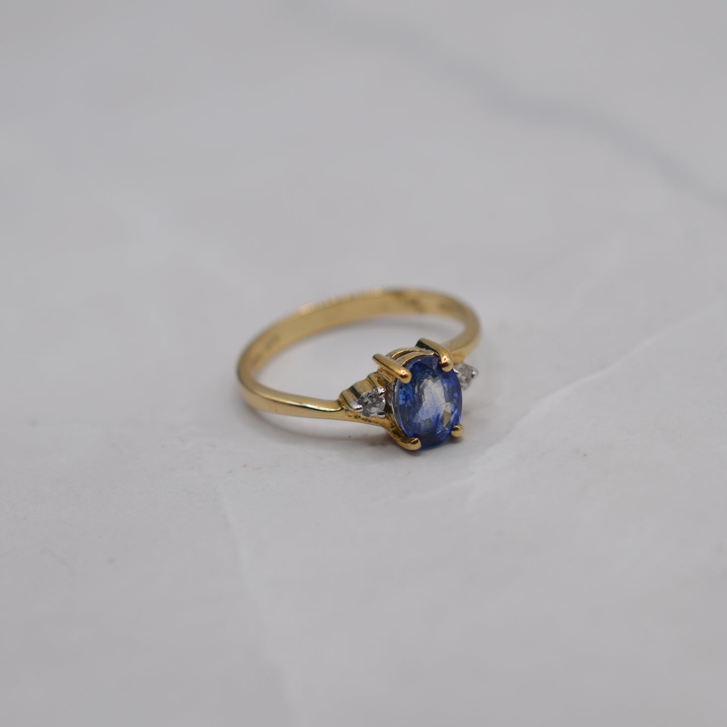 9ct Gold Sapphire & Topaz Trilogy Ring