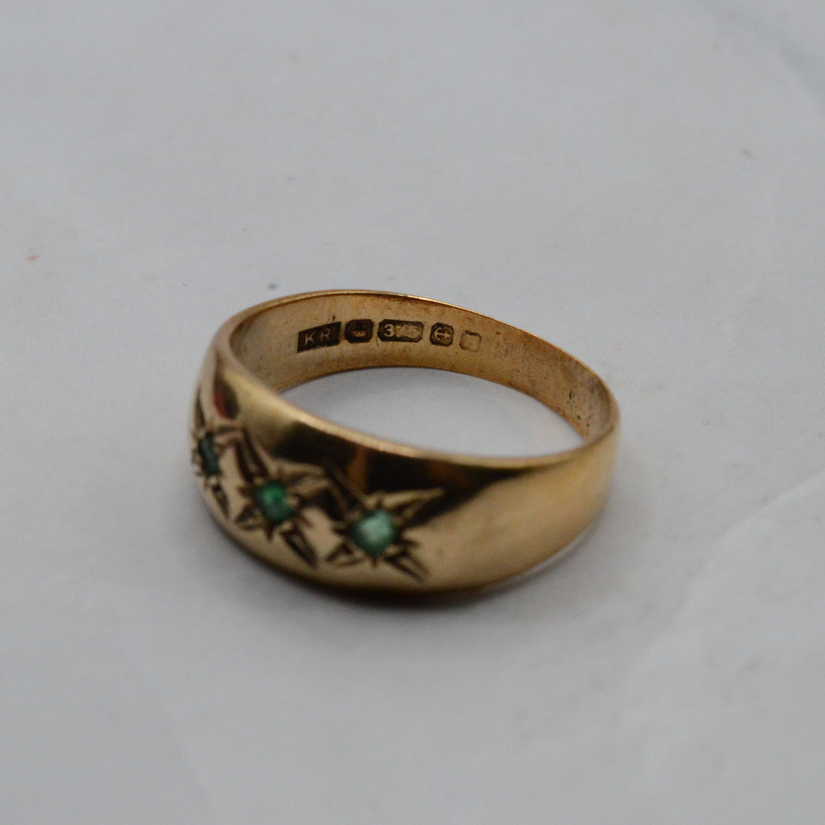 1970s Vintage 9ct Gold Emerald Trilogy Gypsy Ring