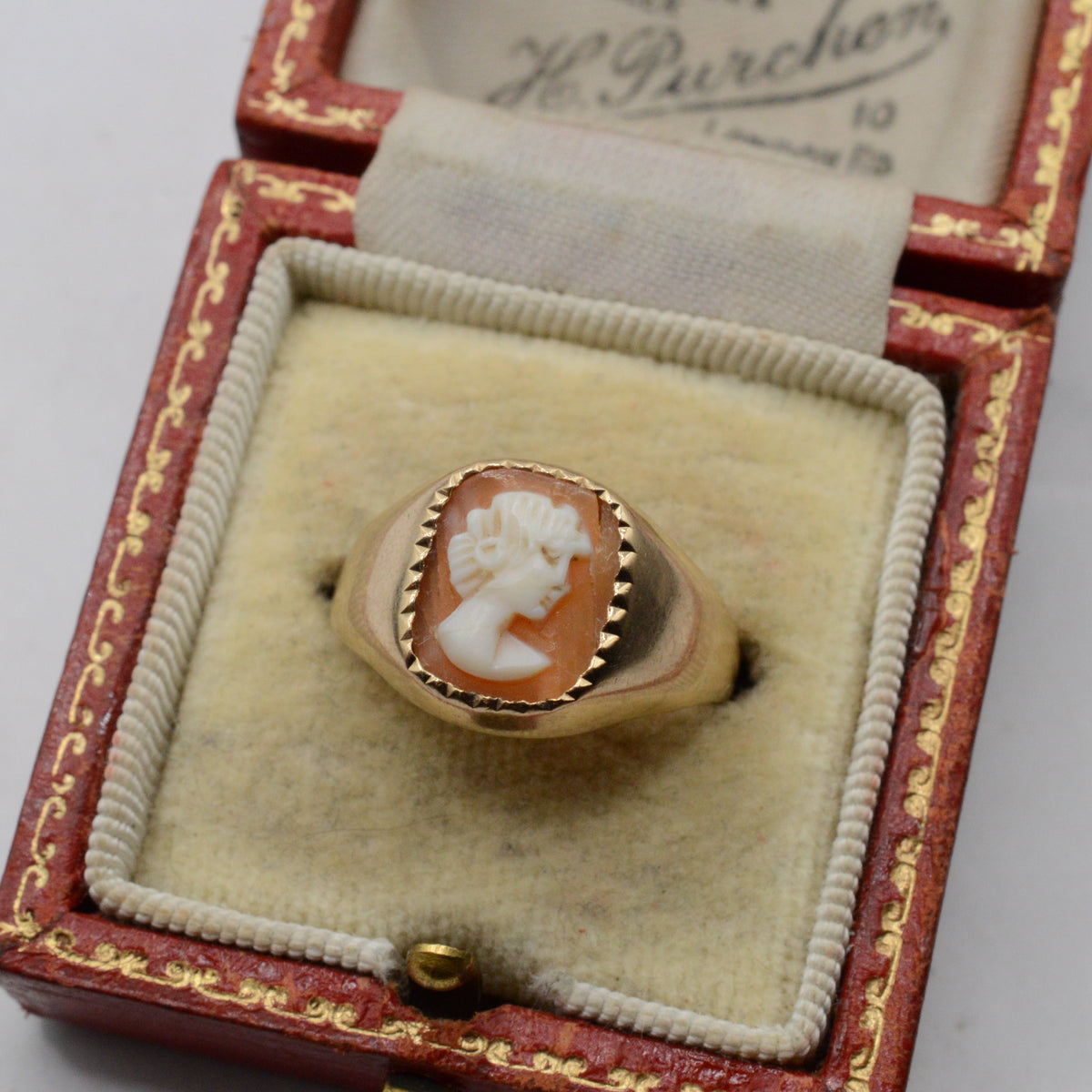 1970s Vintage 9ct Gold Cameo Ring