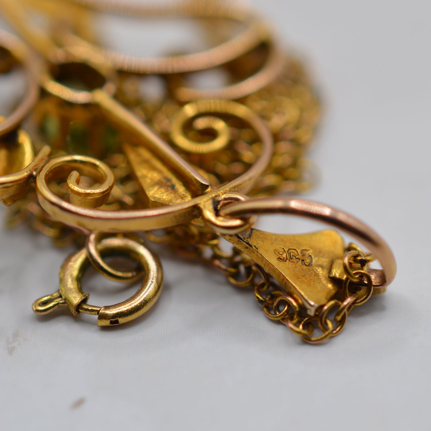 Antique Art Nouveau 1890s 9ct Gold Peridot & Seed Pearl Lavalier Pendant Necklace, 16"