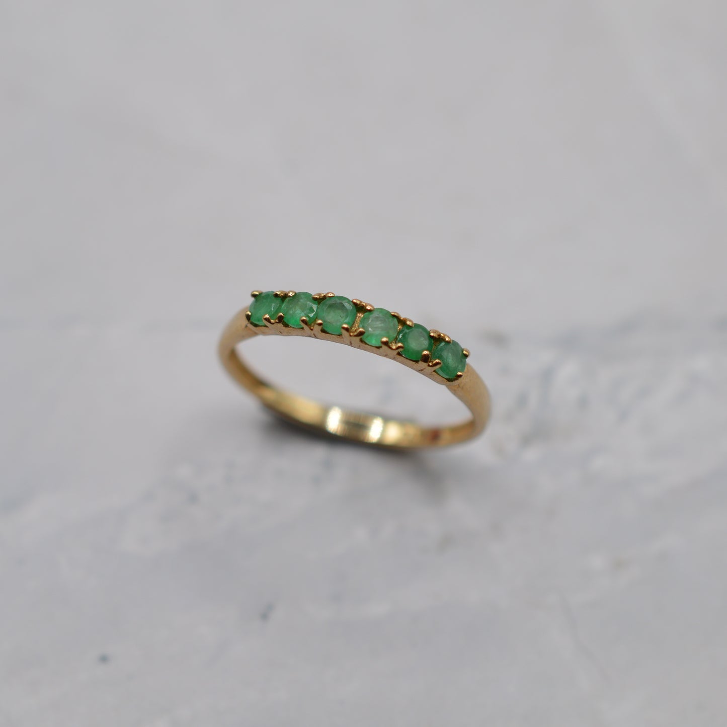 Y2K 9ct Gold Emerald Half-Eternity Ring