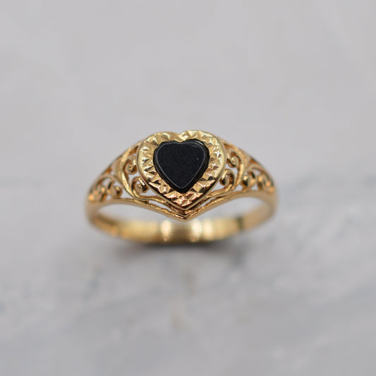 9ct Gold Onyx Heart Signet Ring