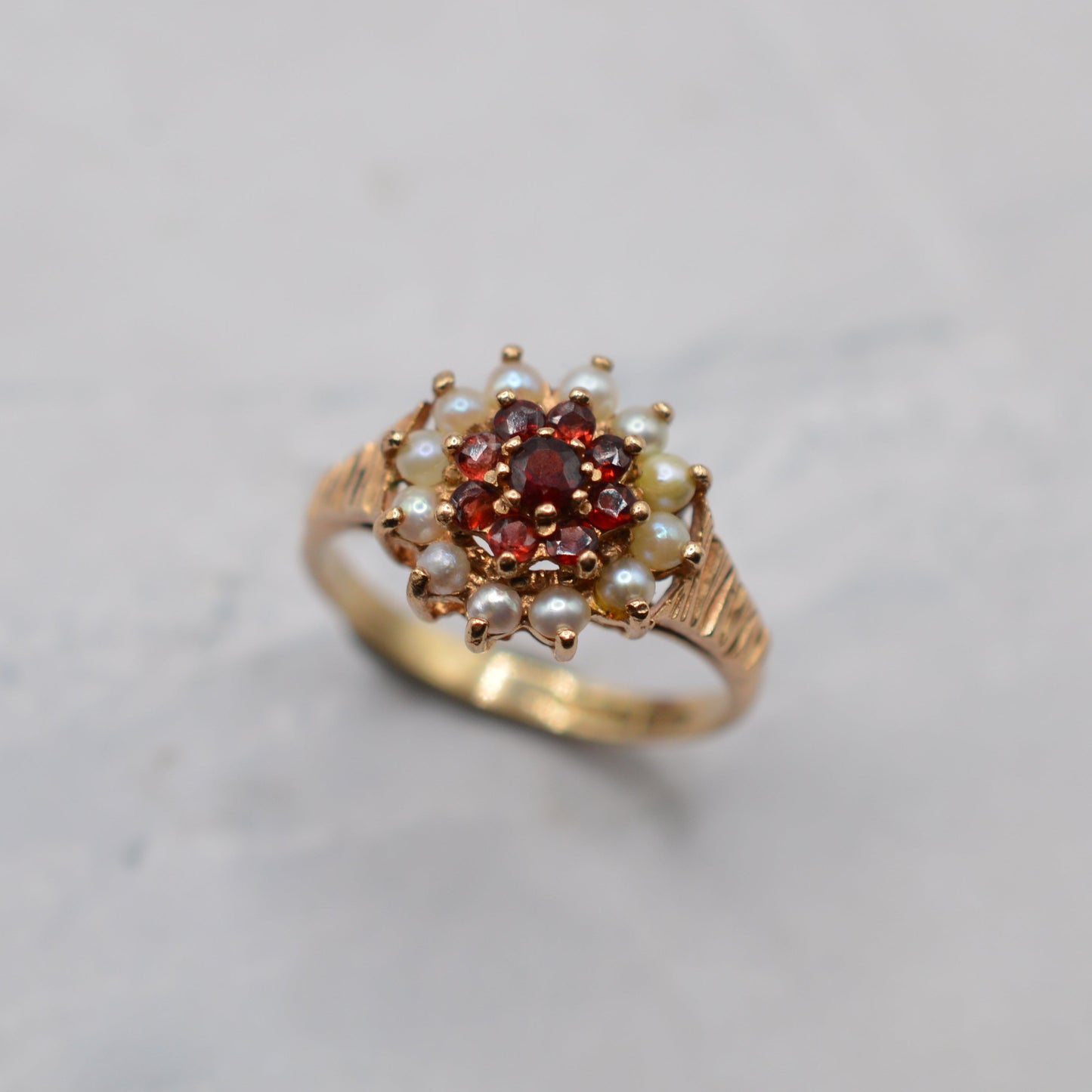 1970s Vintage 9ct Gold Garnet & Pearl Cluster Ring