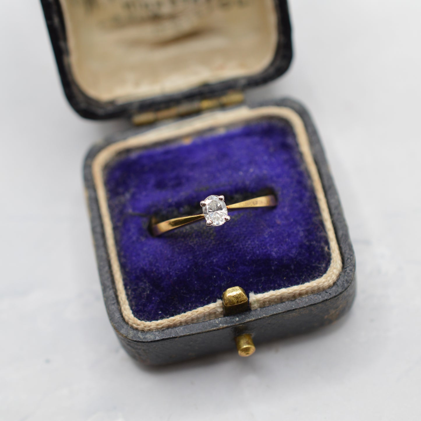 18ct Gold Diamond Solitaire Ring