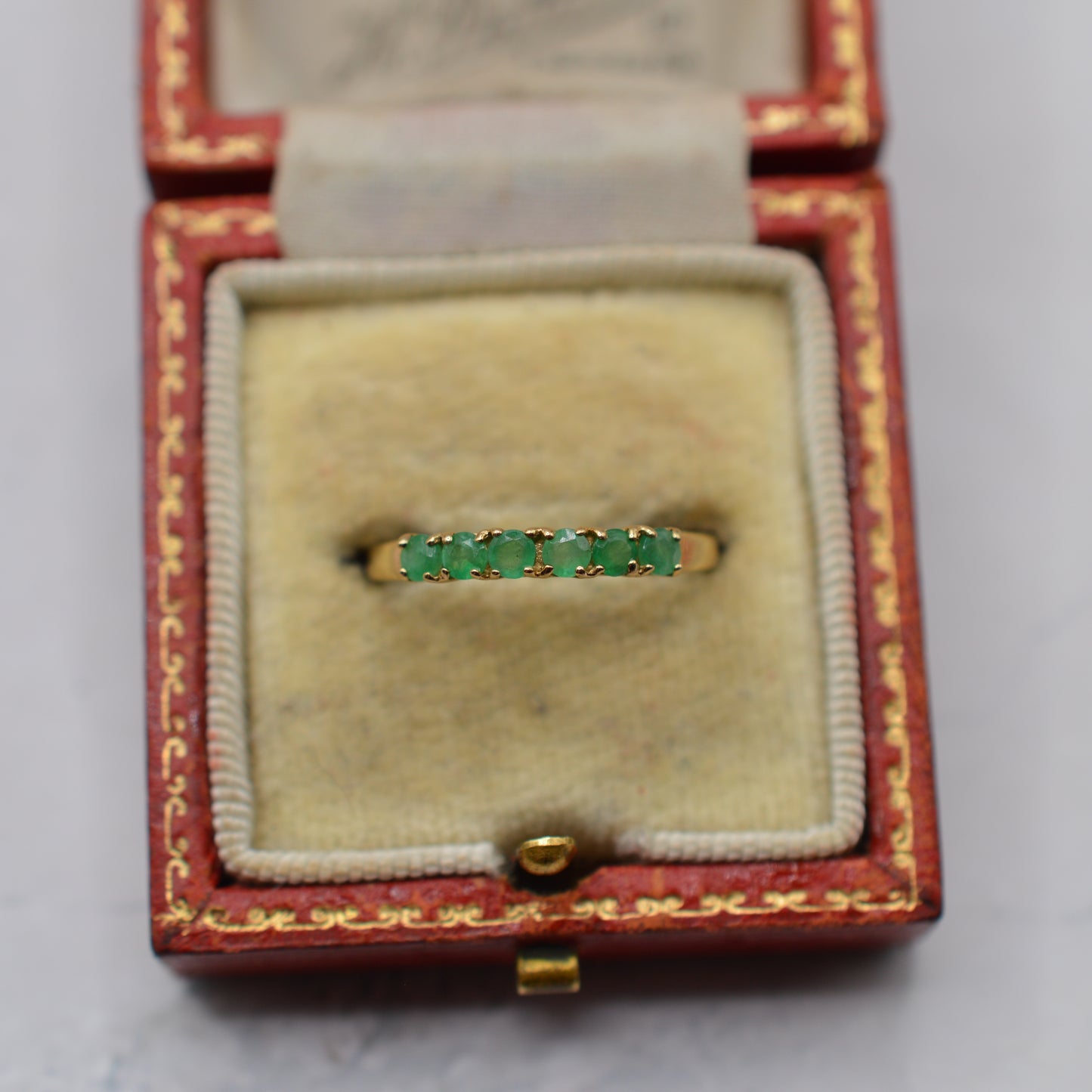 Y2K 9ct Gold Emerald Half-Eternity Ring