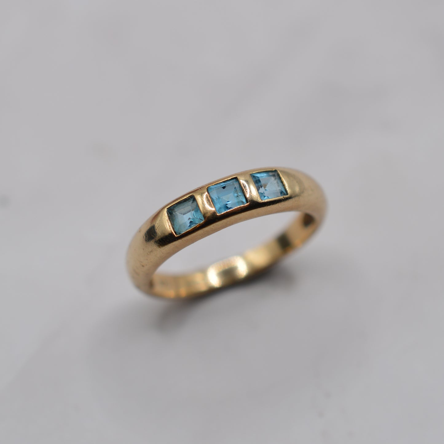 9ct Gold Blue Topaz Flush-Set Band Ring